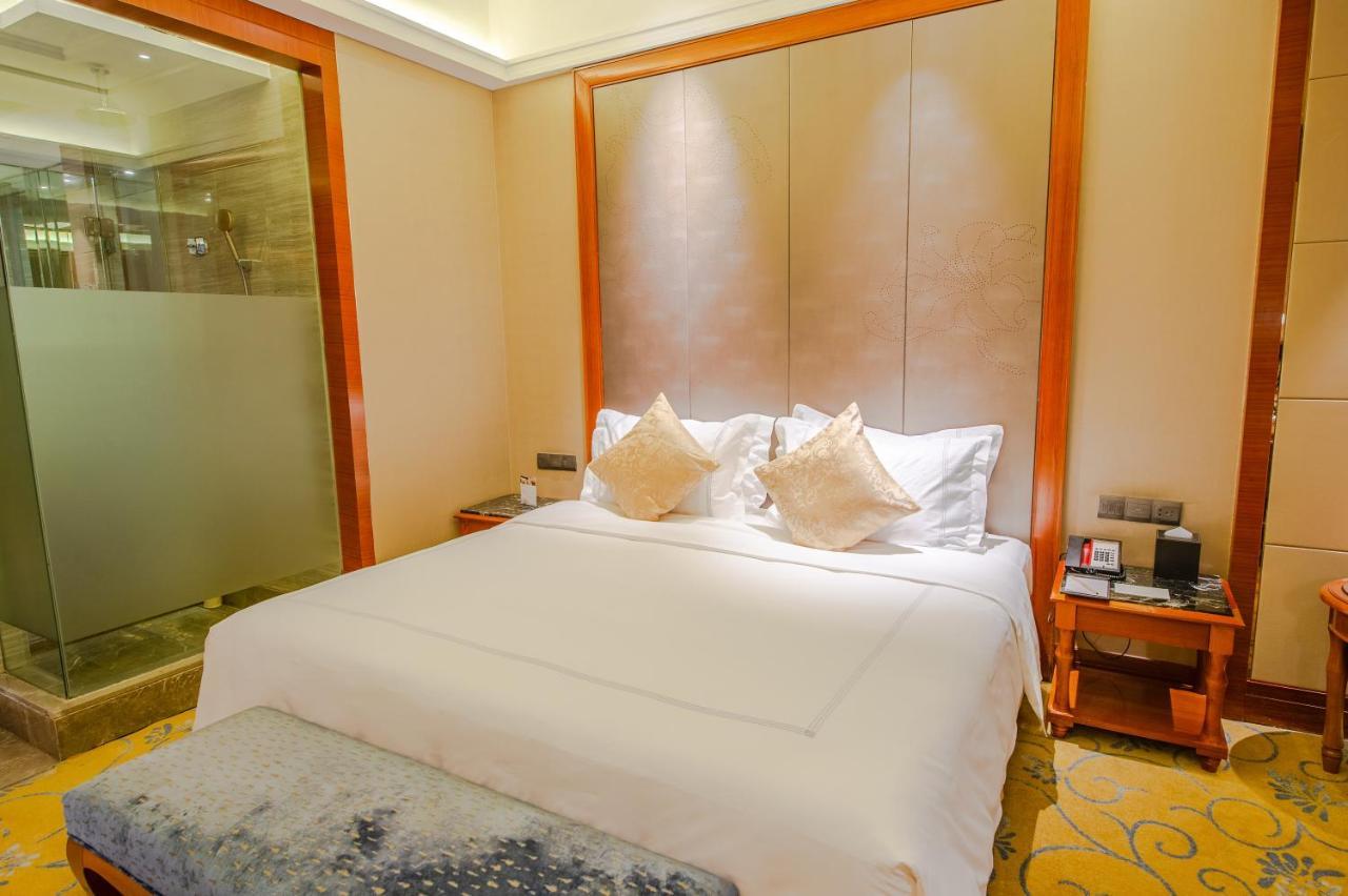 Grand Skylight International Hotel Wuhai Exterior foto