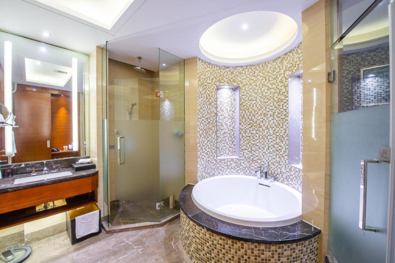 Grand Skylight International Hotel Wuhai Exterior foto