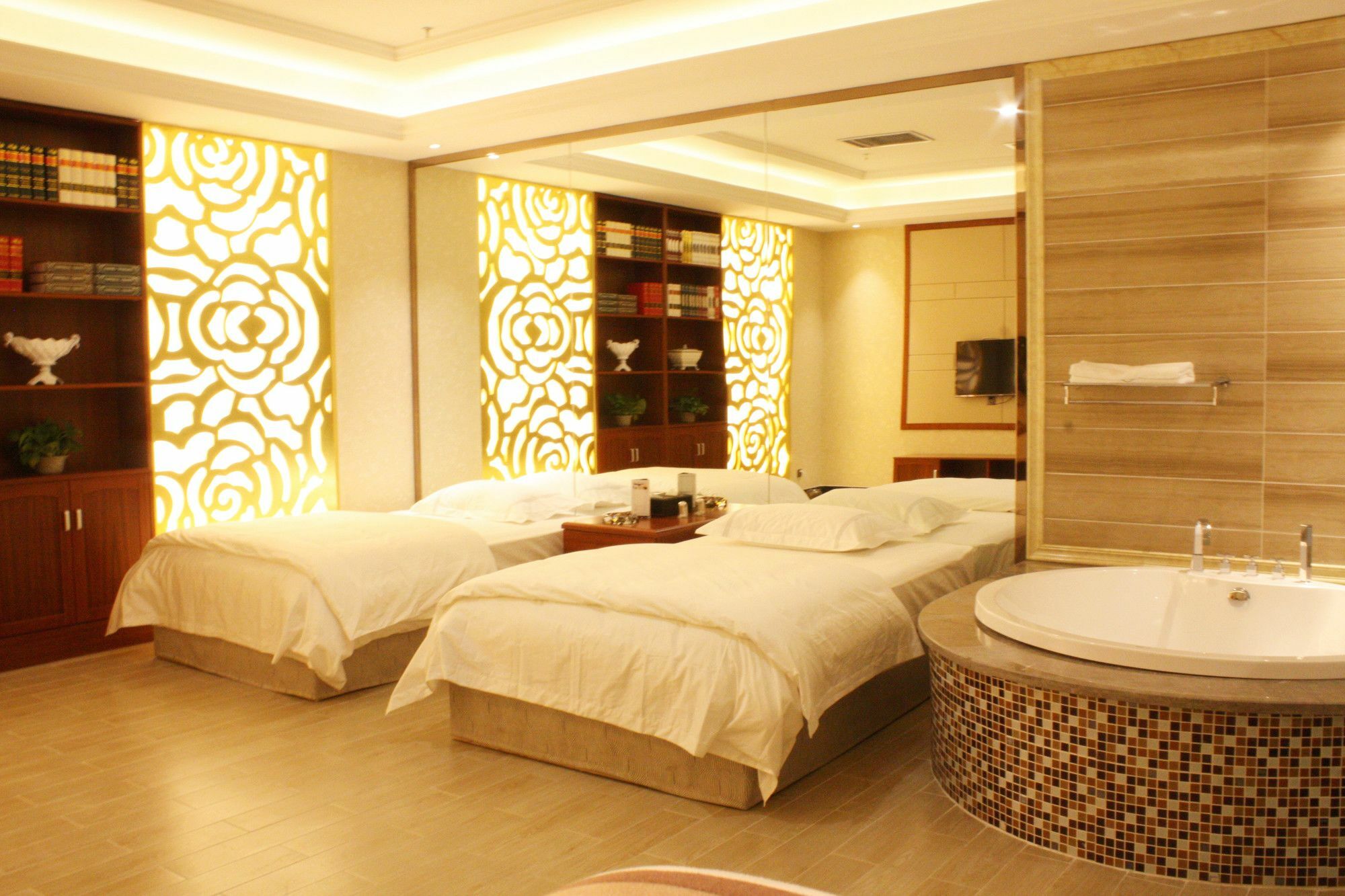 Grand Skylight International Hotel Wuhai Exterior foto